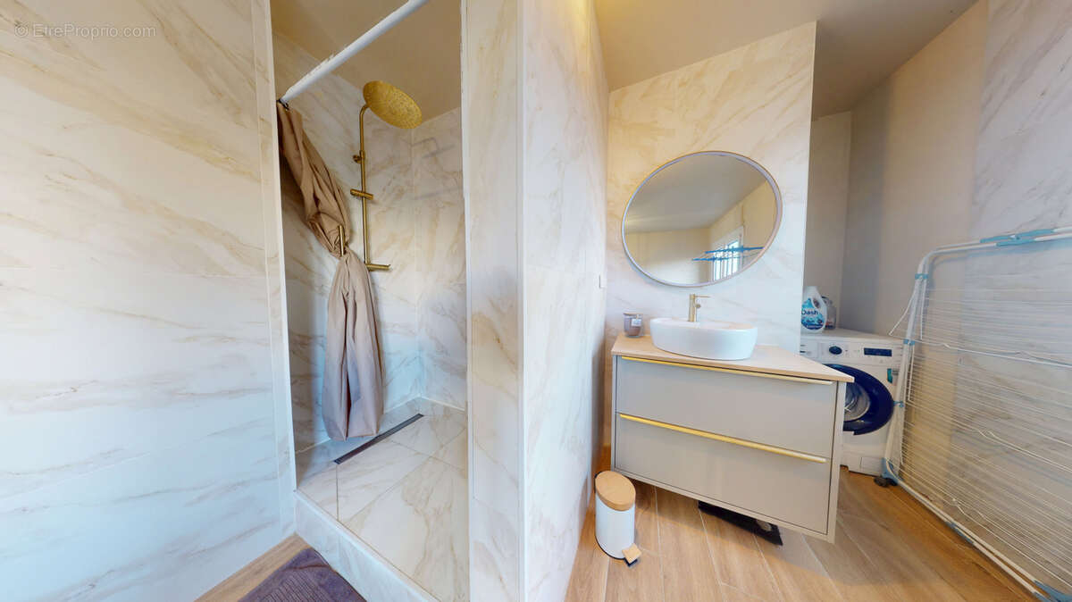 Appartement à HOUILLES