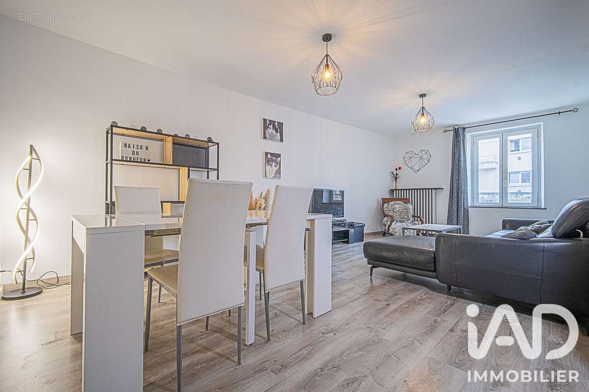 Maison 170 m² à Verdun  - photo 2