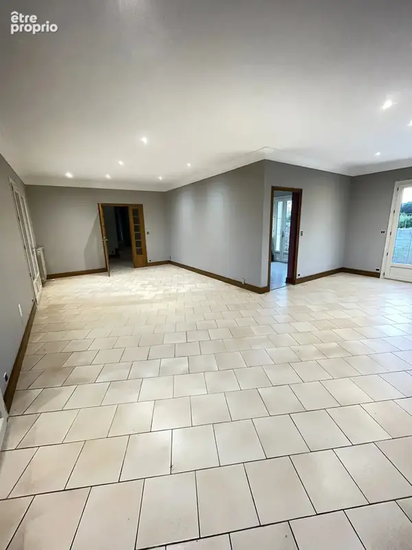 De beaux volumes, un grand jardin et un cadre de vie privilegie ! - photo 8