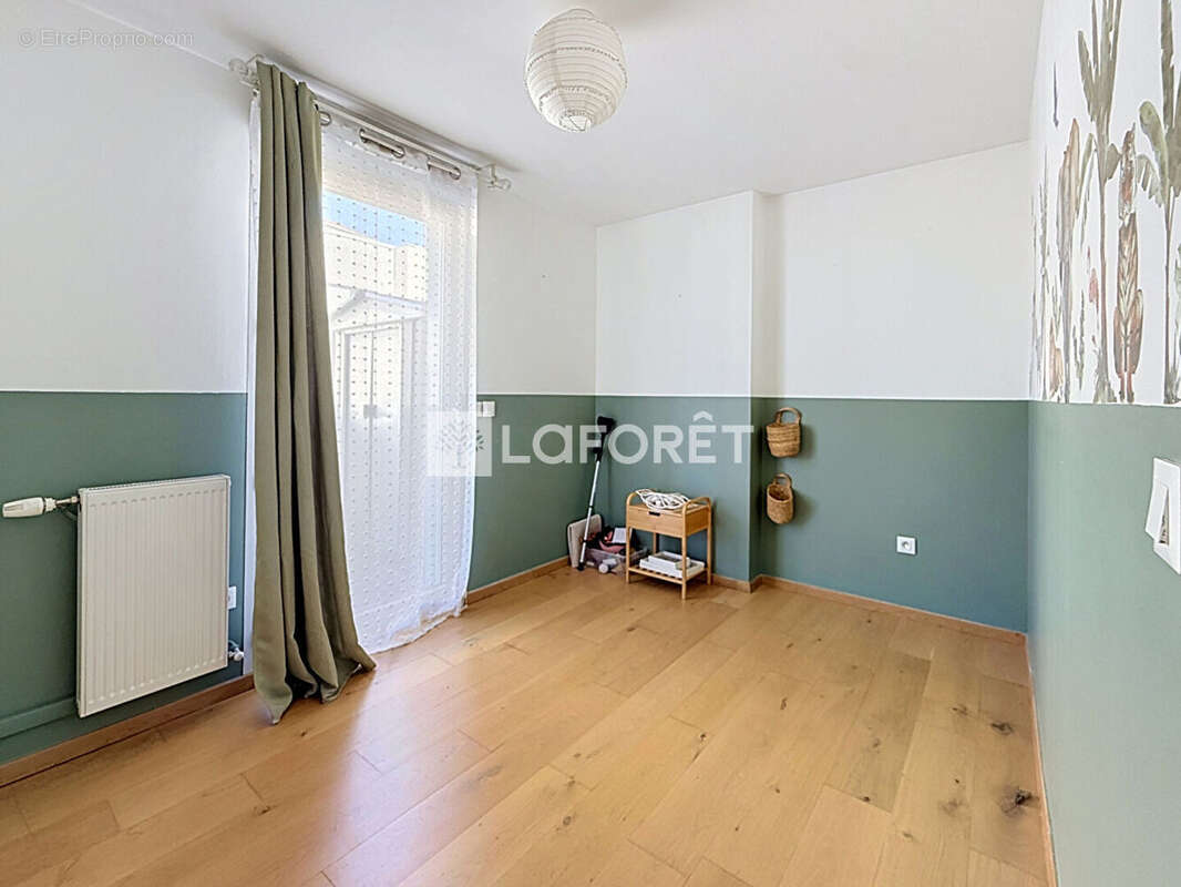 Appartement à CHAMPIGNY-SUR-MARNE