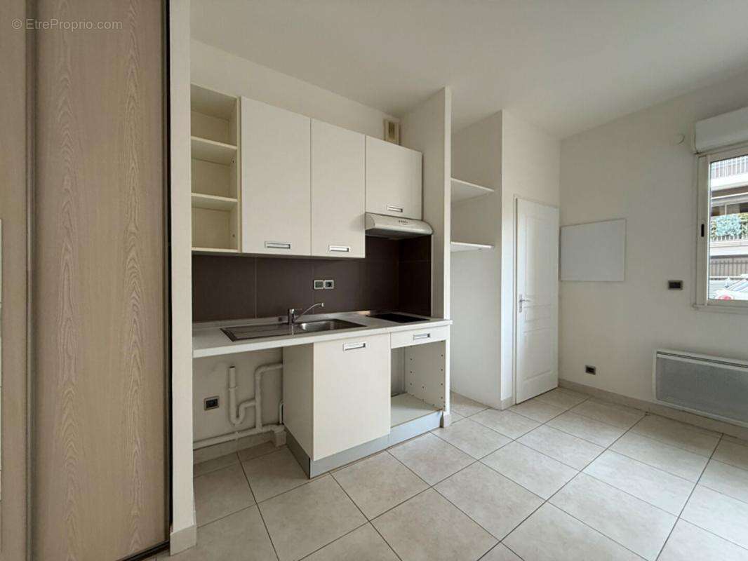 Appartement à HYERES