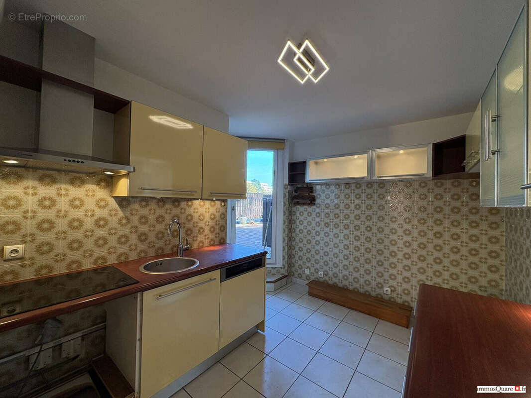 Appartement à MEYLAN