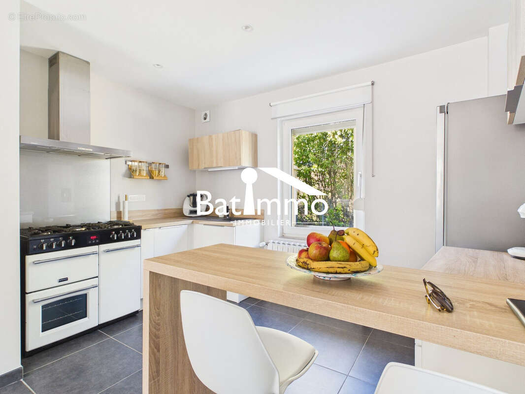 Appartement à SCY-CHAZELLES