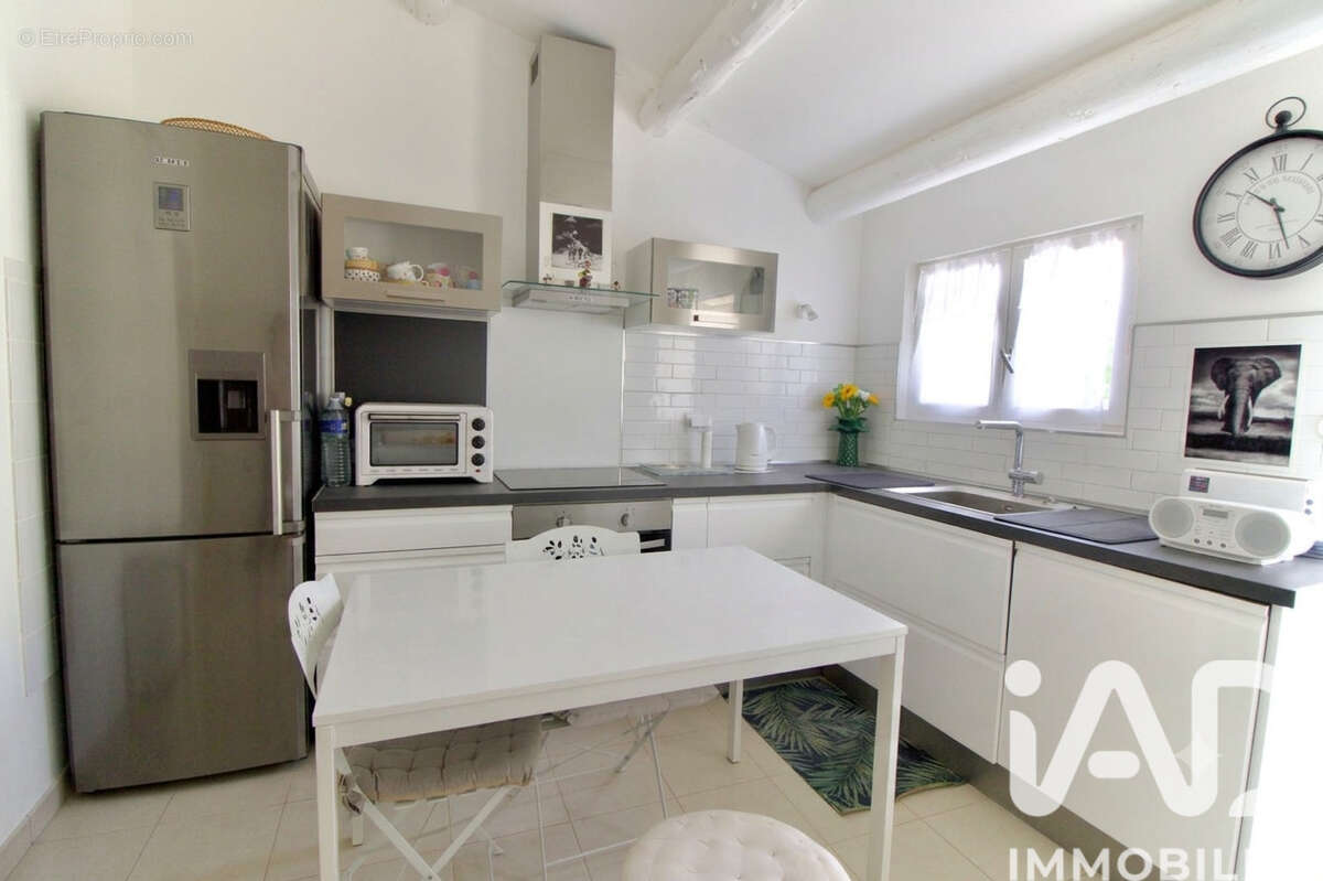 Photo 4 - Maison à LAMBESC