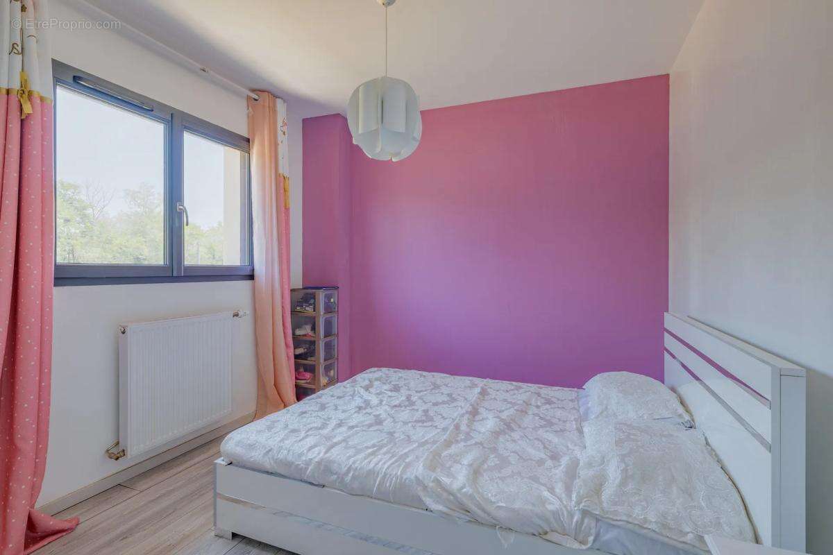 Maison de 6 pièces de 128 m² à Charvieu-Chavagneux - photo 9