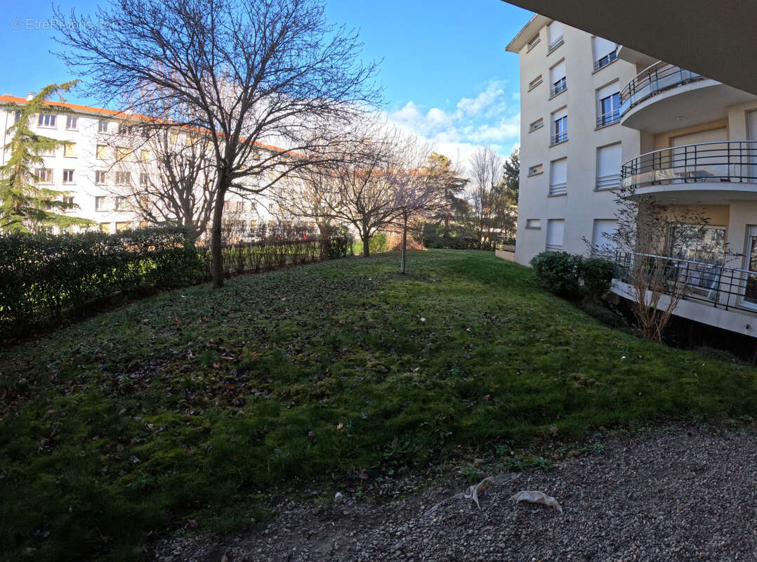 Commerce à CLERMONT-FERRAND