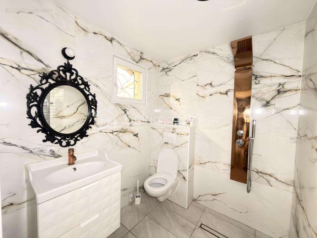 Maison à LIVRY-GARGAN