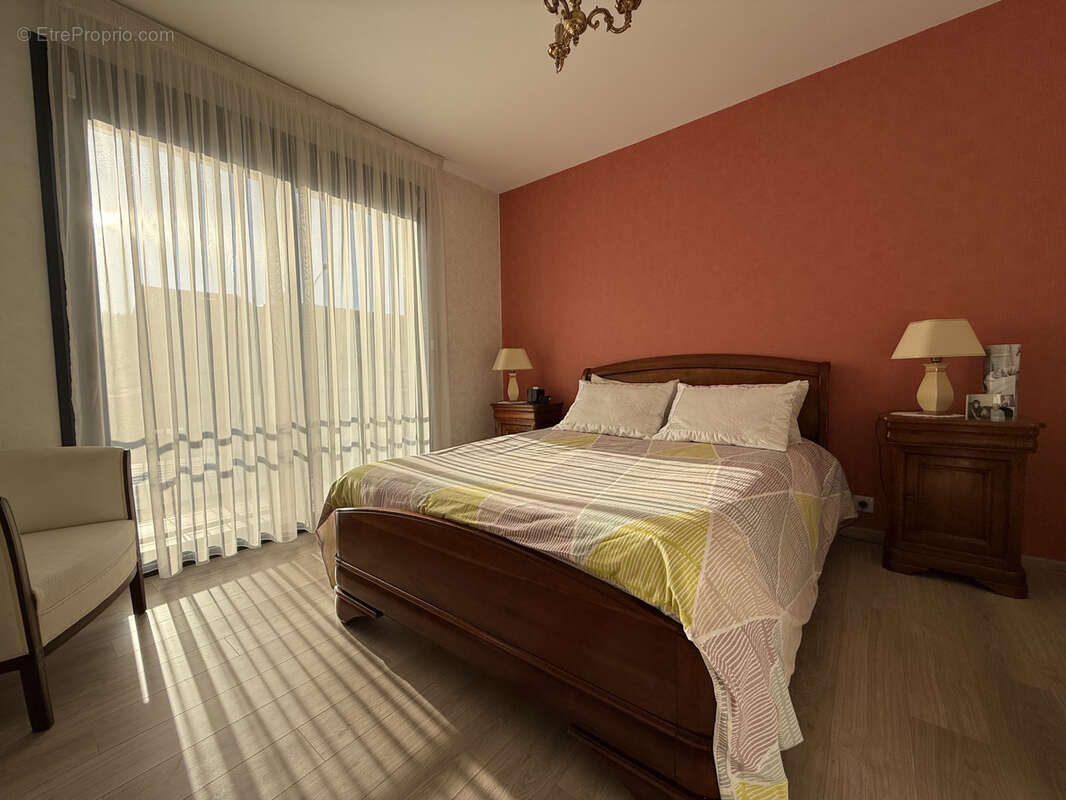 Maison à LE BLANC-MESNIL