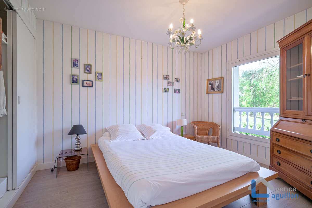 Belle villa d'architecte proche tous commerces dans impasse au calme - photo 13