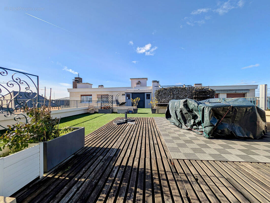Appartement à MAISONS-LAFFITTE
