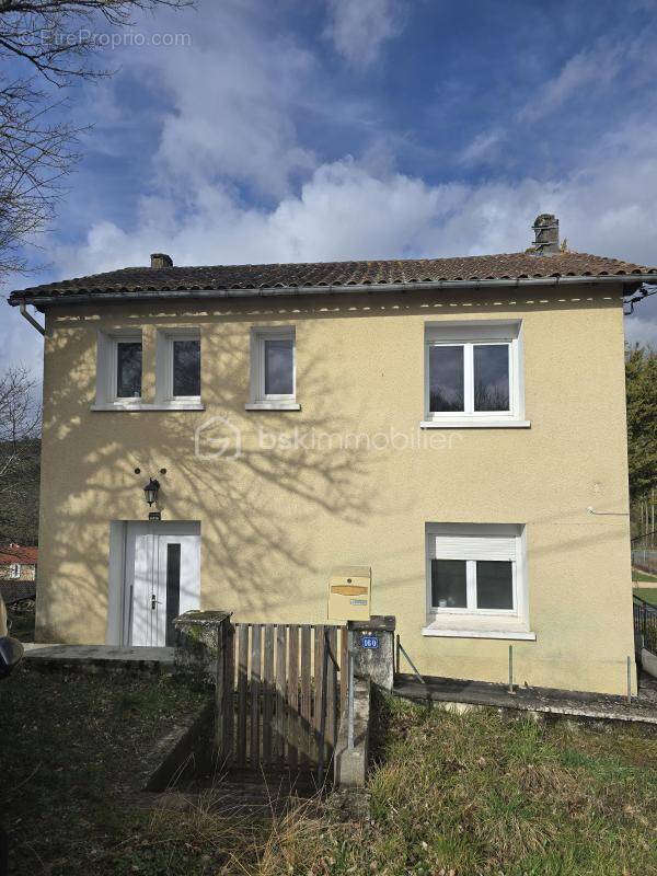 Maison à SAINT-CREPIN-D'AUBEROCHE