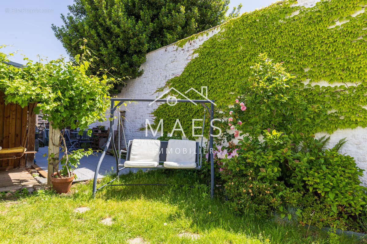 Maison à WAMBRECHIES