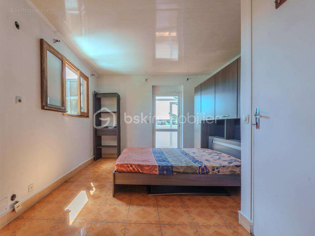 À vendre - Maison à Saint-André - photo 7