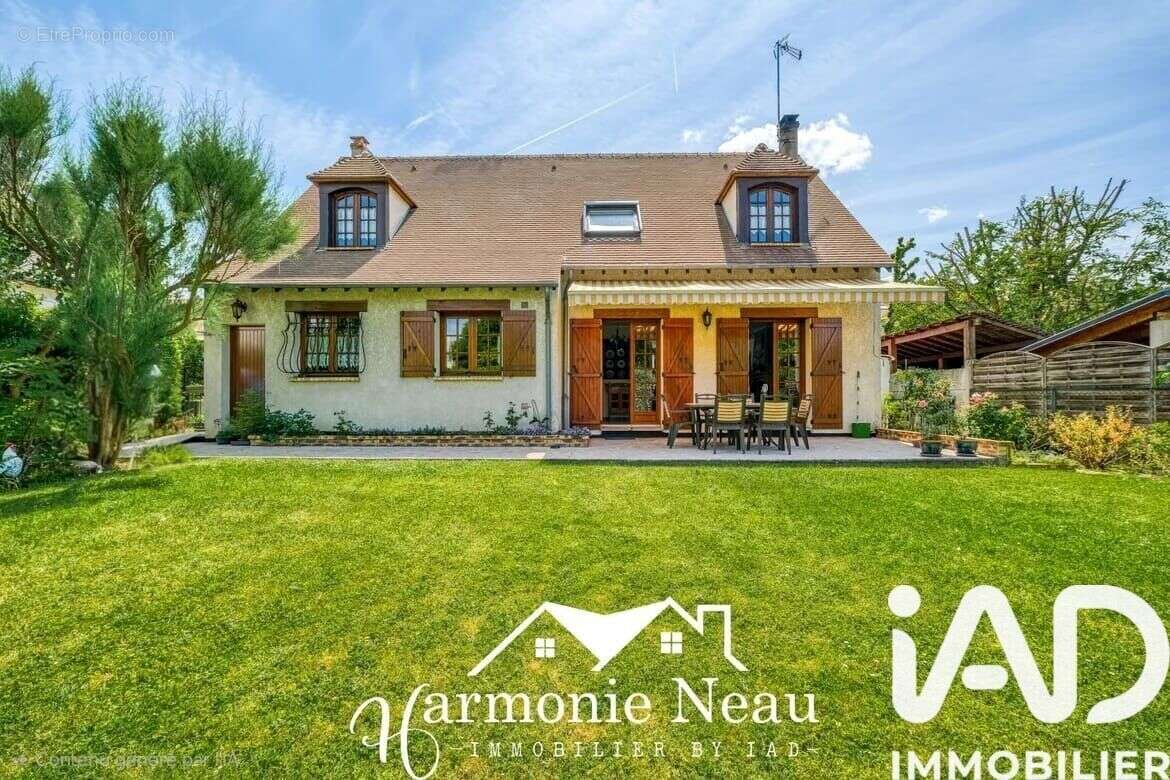 Maison 145 m² à Coubron  - photo 2