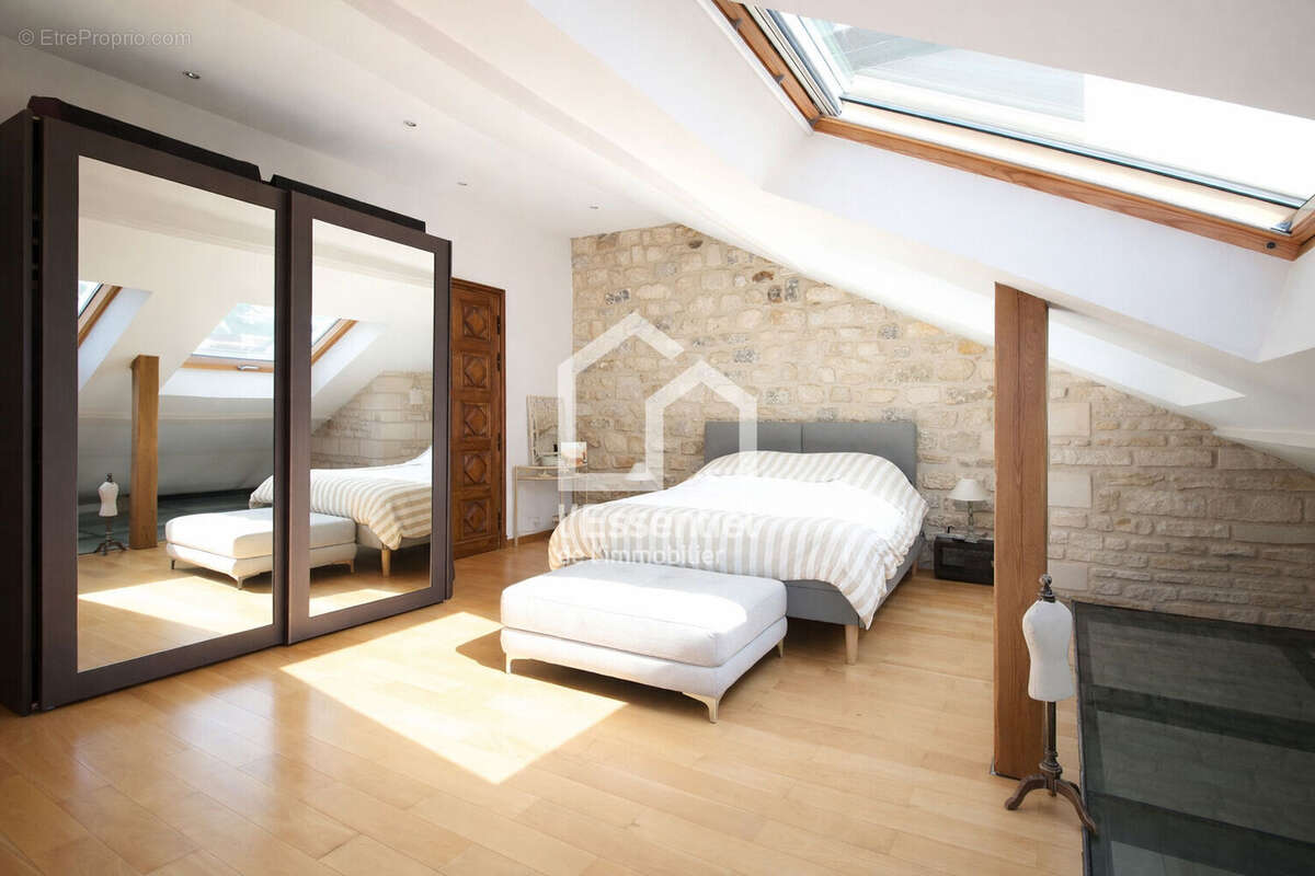 Maison à VERNEUIL-SUR-SEINE