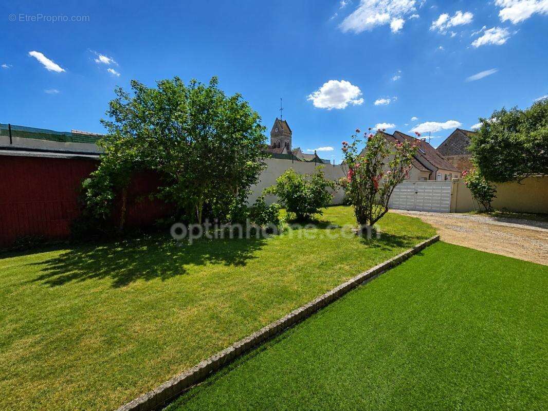 Maison 5 pièces à vendre à Fleury (60) – Jardin de 951 m² et dépendances - photo 16