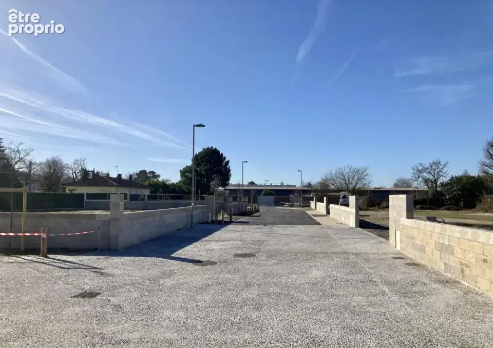 Terrain à MERIGNAC