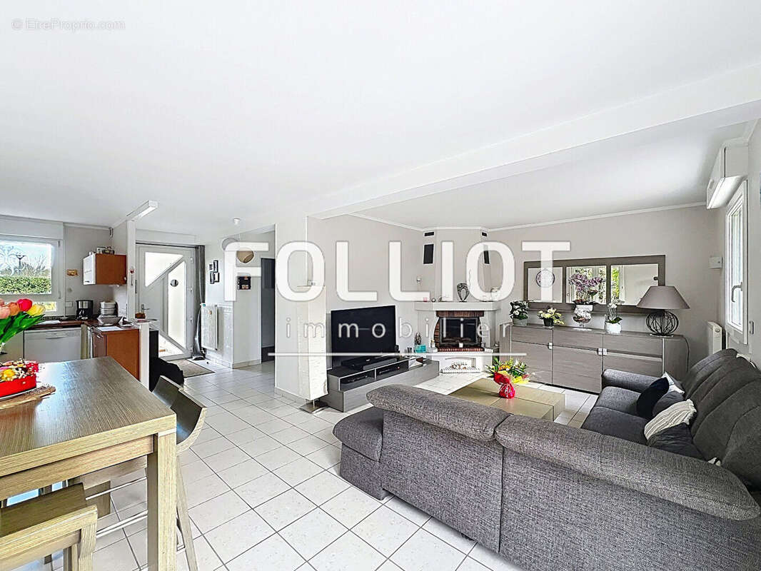 Maison à HEROUVILLE-SAINT-CLAIR