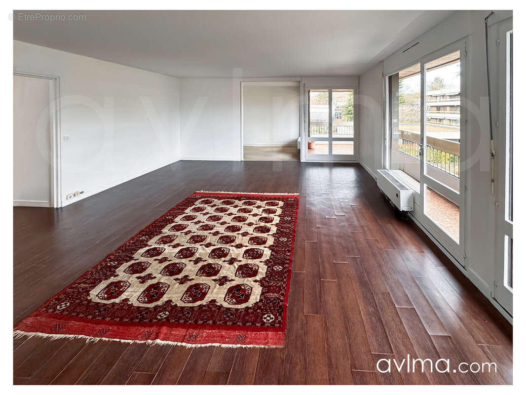 Appartement à NOISY-LE-ROI