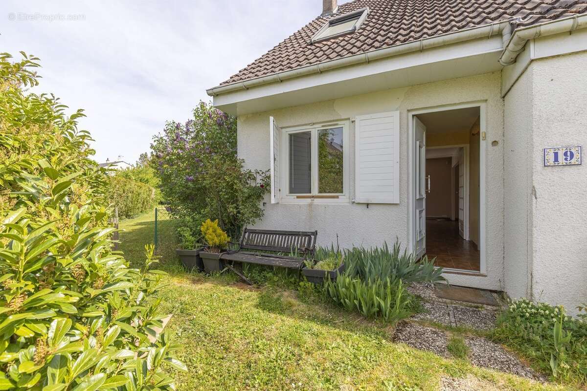 Maison à LIVERDUN