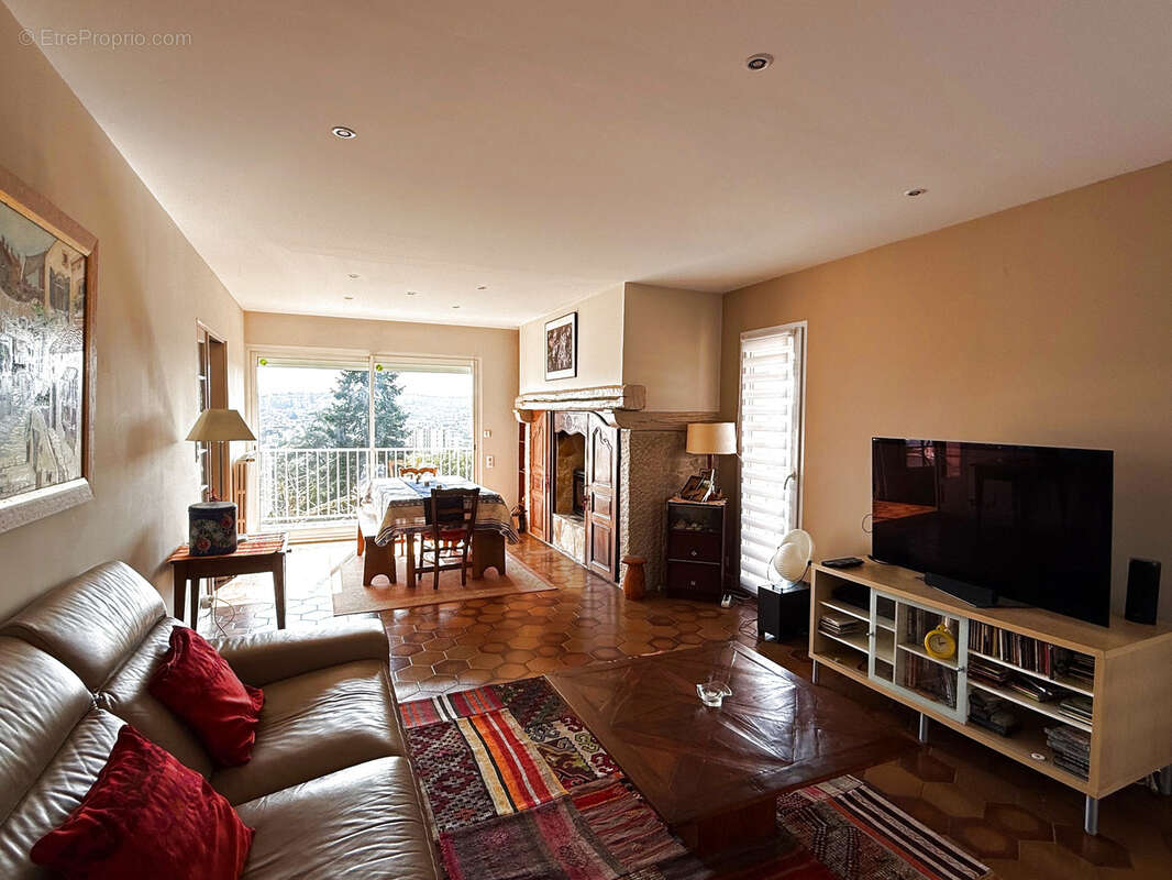 Maison à BRIVE-LA-GAILLARDE