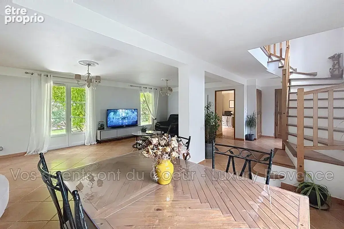 vente maison 6 Pièce(s) - photo 5