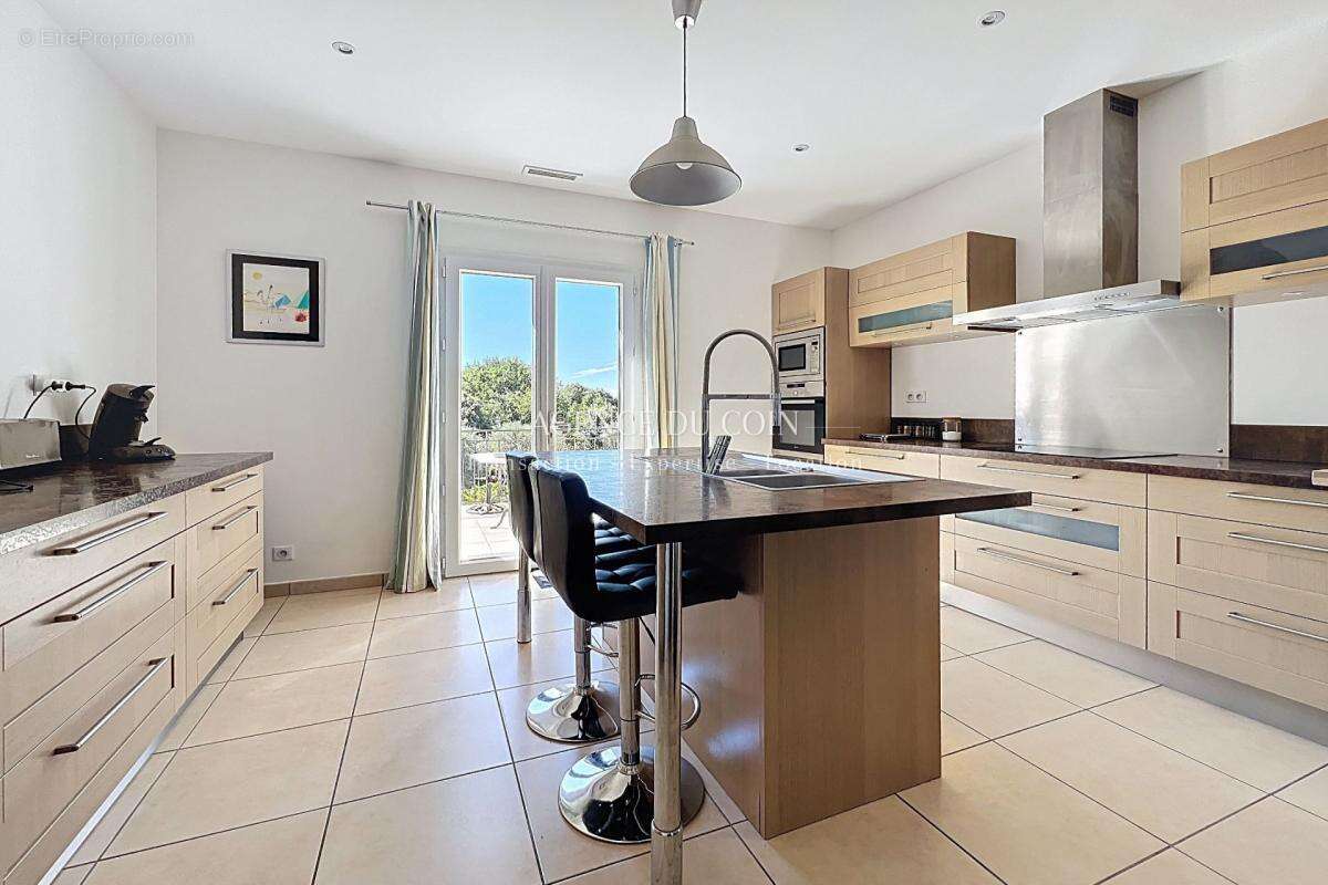 Maison à MOISSAC-BELLEVUE