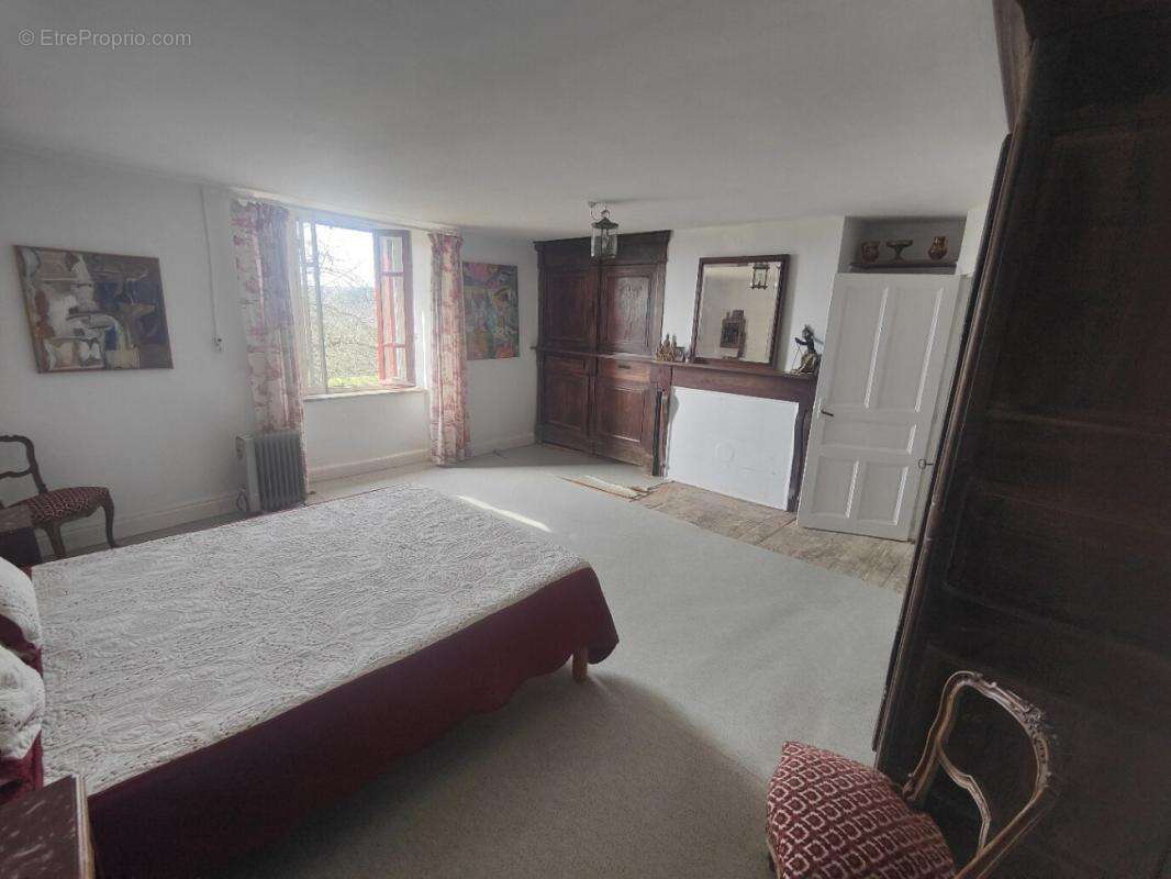 Maison à SAUVETERRE-DE-ROUERGUE