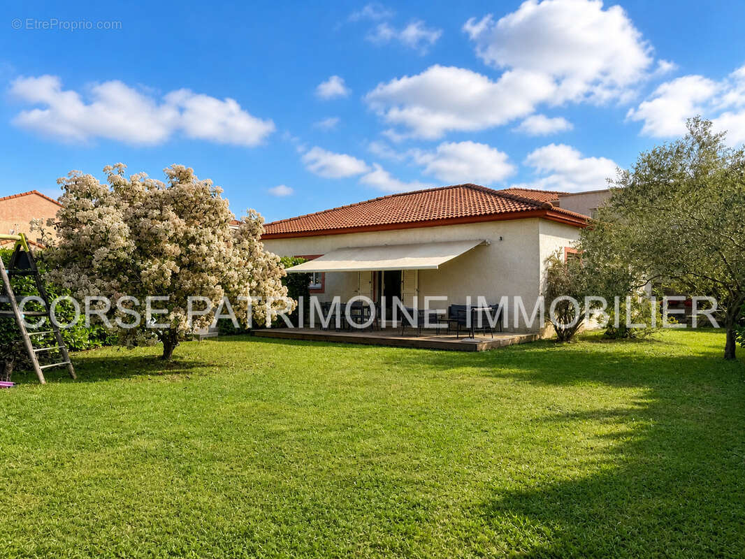 Maison à CERVIONE