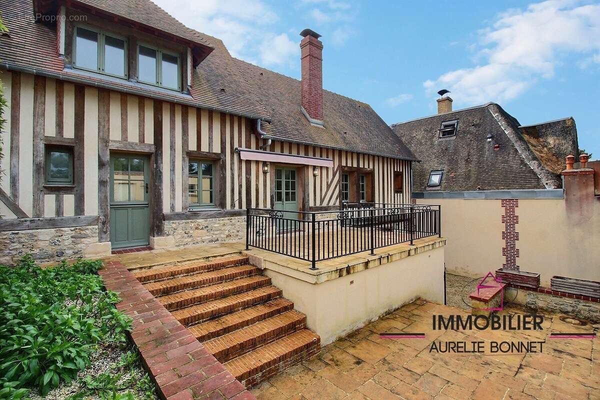 Maison à TROUVILLE-SUR-MER