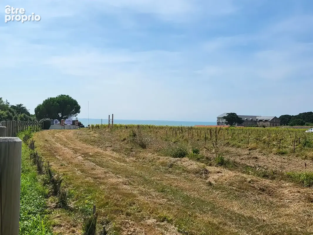 RARE bord de Mer, longère à rénover de plus de 287 m² hab. - photo 6