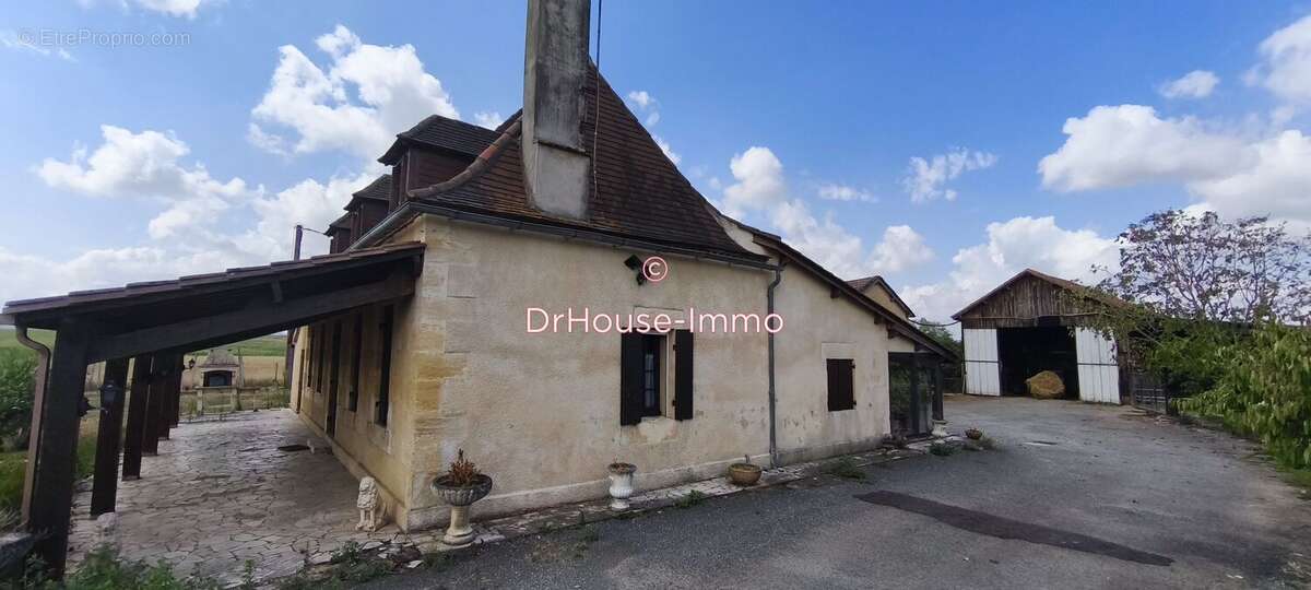 Maison 126 m² à Lamonzie-Saint-Martin  - photo 18