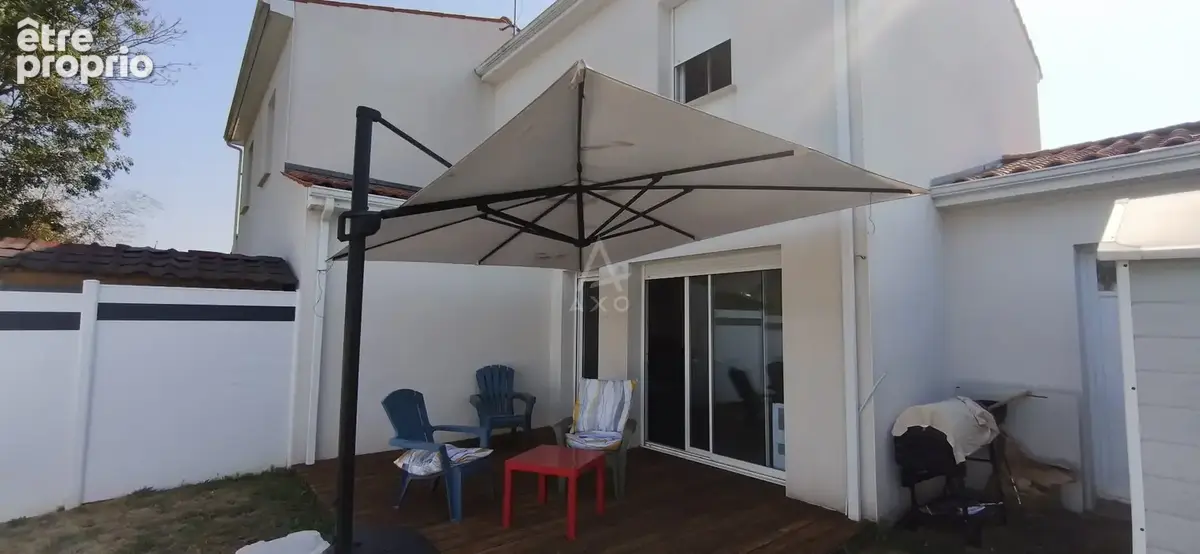 Maison T3 vendue louée  Royan  Jardin, terrasse et 2 stationnements - photo 3