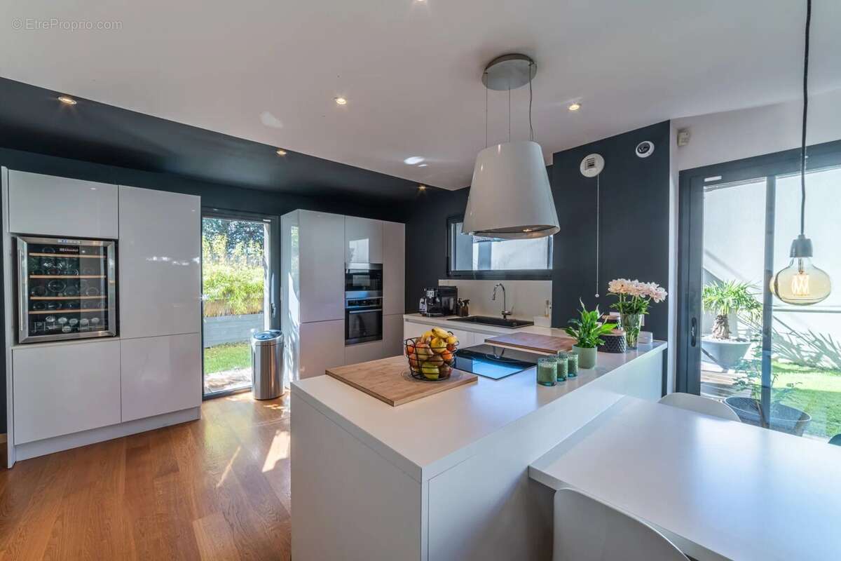 Appartement à LYON-9E