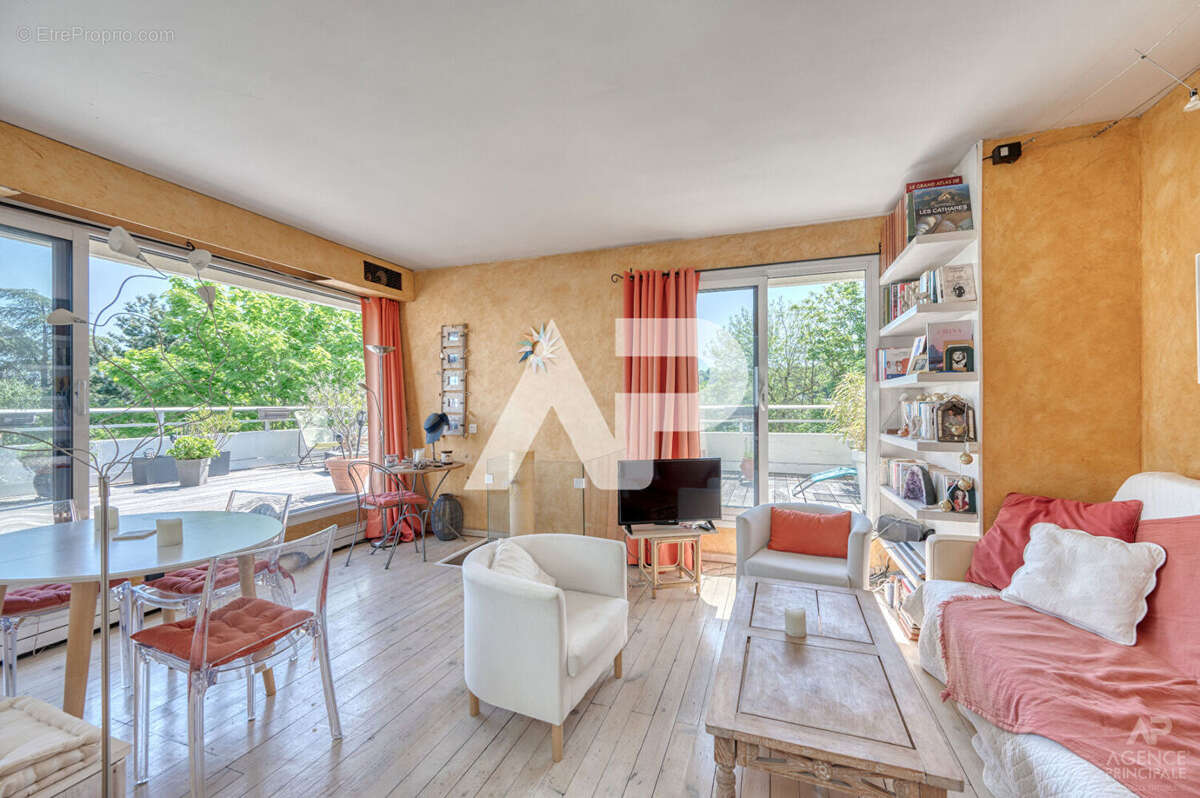 Appartement à RUEIL-MALMAISON