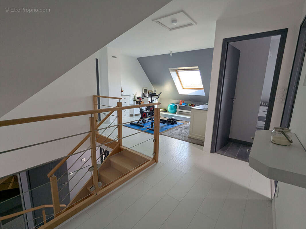 Maison Saint Marcel 5 pièce(s) 105.28 m2 - photo 11