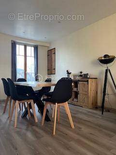 Maison à LE PONT-CHRETIEN-CHABENET