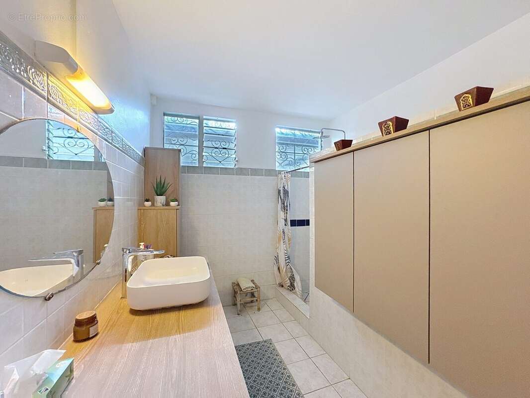 Maison à SAINTE-ANNE