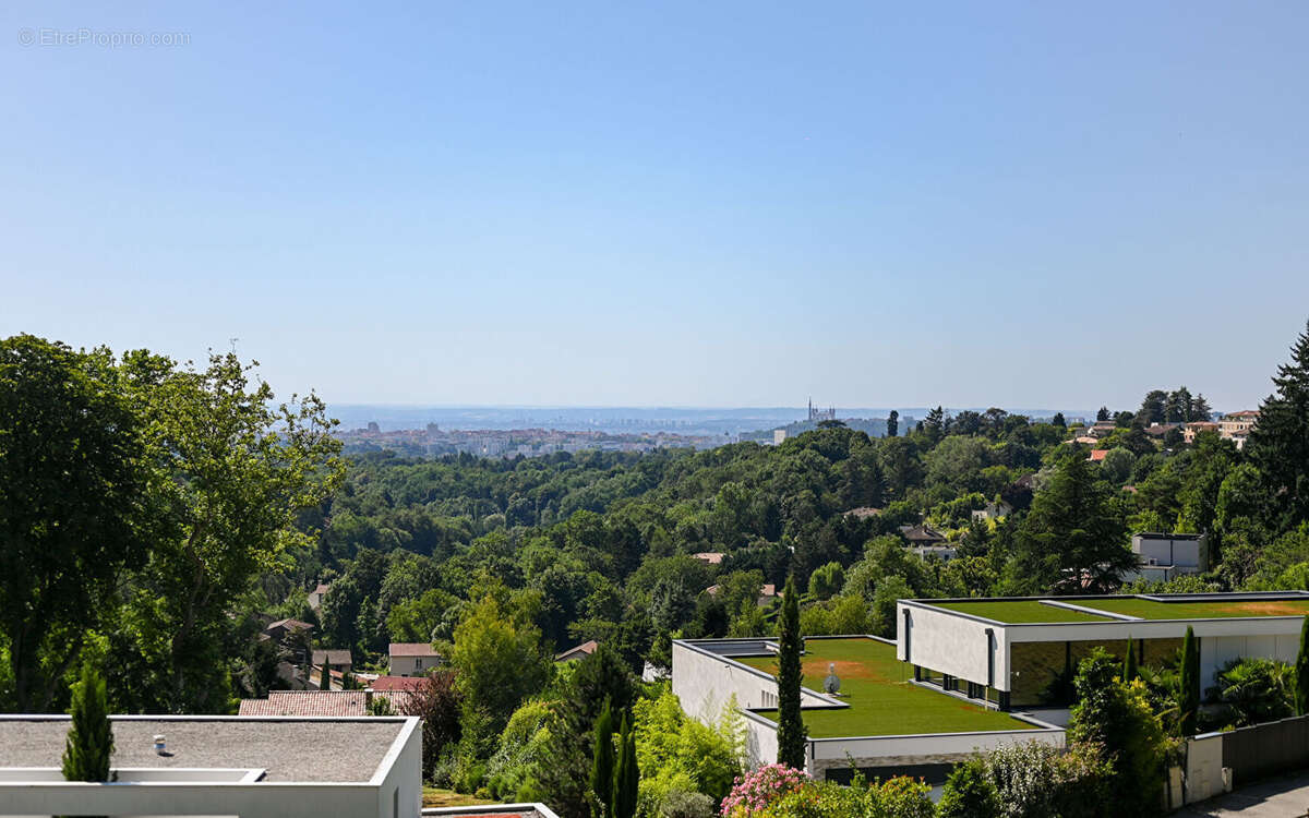 Appartement à SAINT-DIDIER-AU-MONT-D&#039;OR