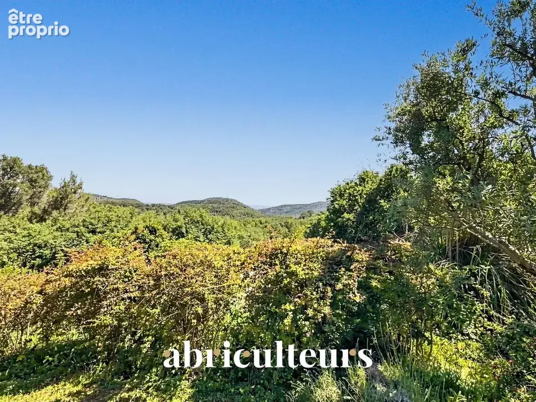 Splendide villa de 296 m² avec piscine, sauna, spa, terrain de 1,2 ha et vue exceptionnelle à Rognes (13840) - photo 19