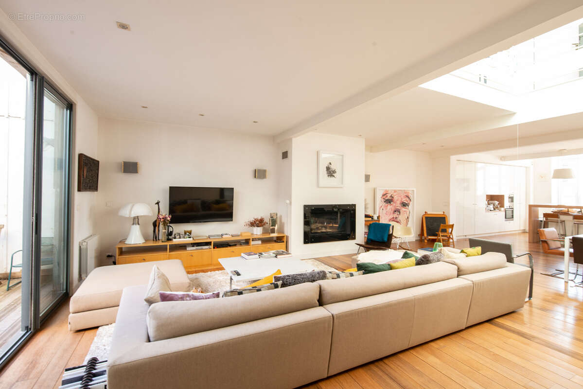 Appartement à BORDEAUX