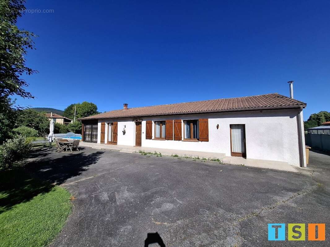 Prox SAINT GAUDENS: villa de plain-pied avec piscine su run terrain de 1215 m². - photo 2
