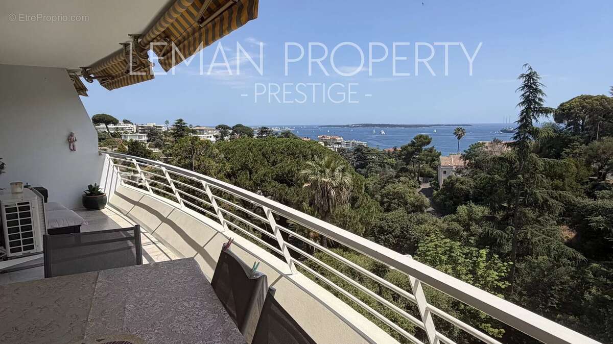 Appartement à CANNES