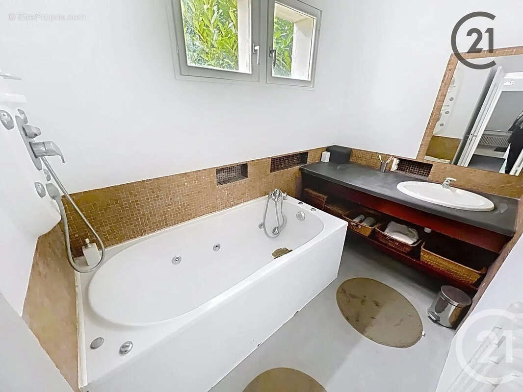 Maison à SAINT-GEORGES-SUR-BAULCHE