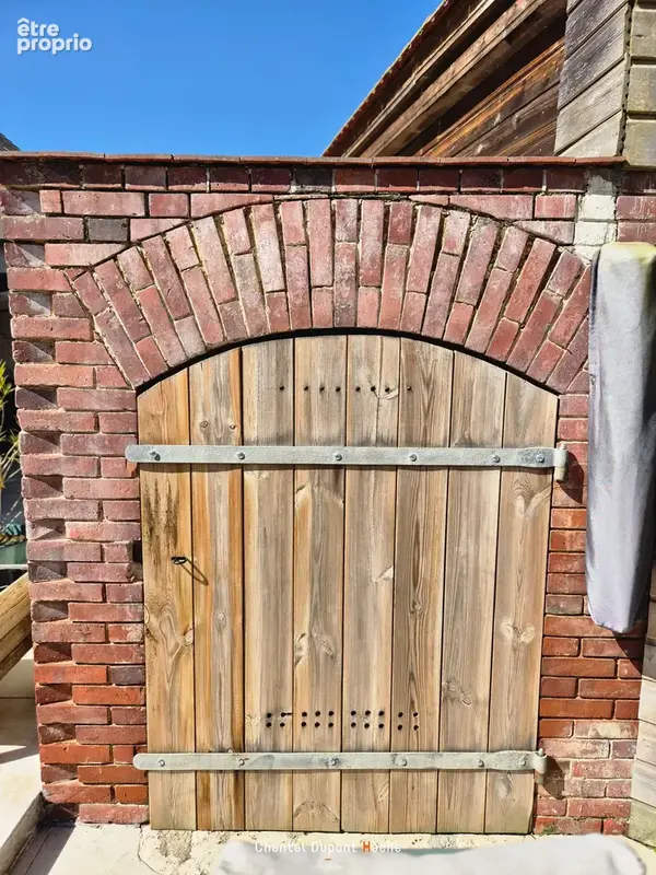 LE COUDRAY - Ancienne grange entièrement rénovée avec goût de 134m2 avec jardin et garage - photo 9