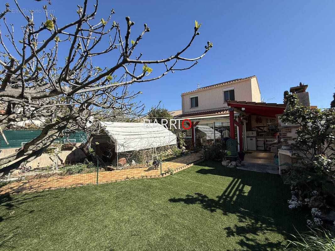 Maison à SAINT-CYPRIEN