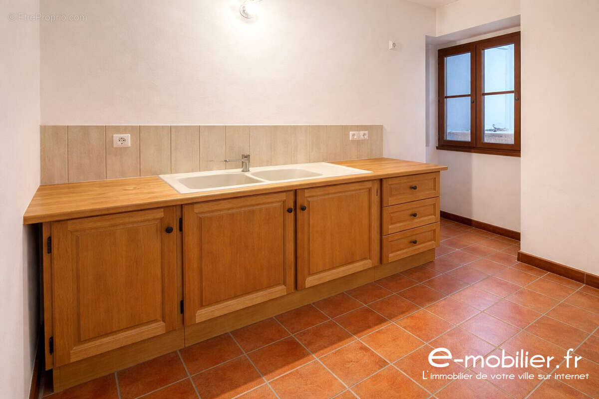 Appartement à CHARLIEU