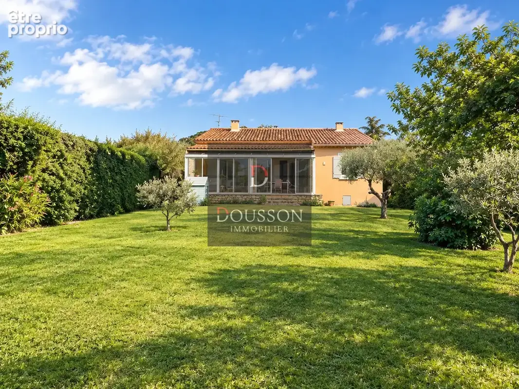 Photo Maison à Uzes au prix de 520 000€