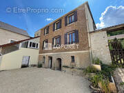 Maison à MEZIERES-SUR-SEINE