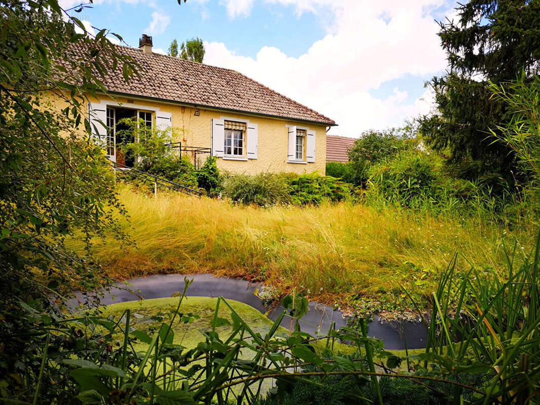 Maison à SAINT-GERMAIN-LE-GAILLARD